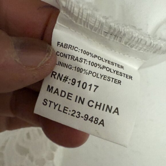 NEW Solitaire Eyelet Lace Overlay A-Line Skirt Womens M White Pearl Button Front - Picture 8 of 10